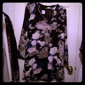 Floral shift dress